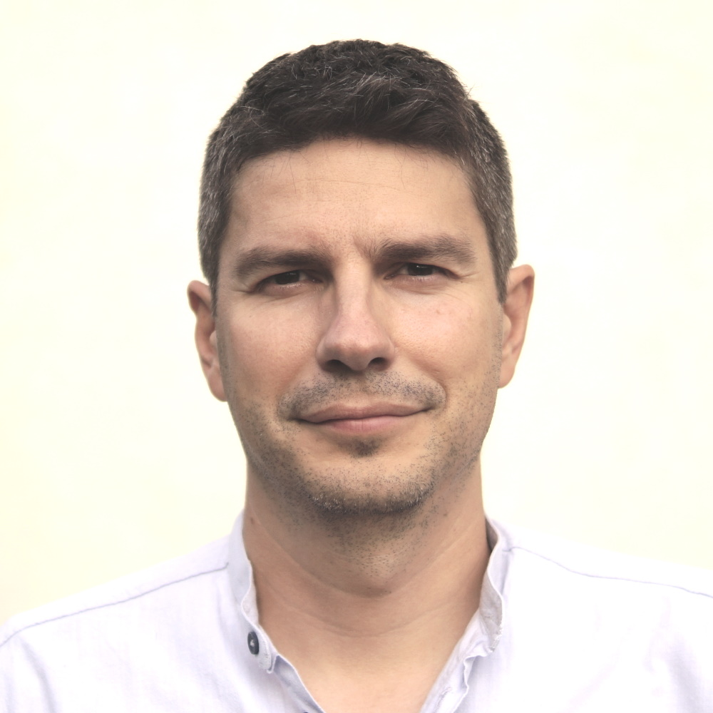 dr n. med. Łukasz Pawliński
